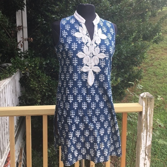 Hand beaded tunic - Picture 1 of 8